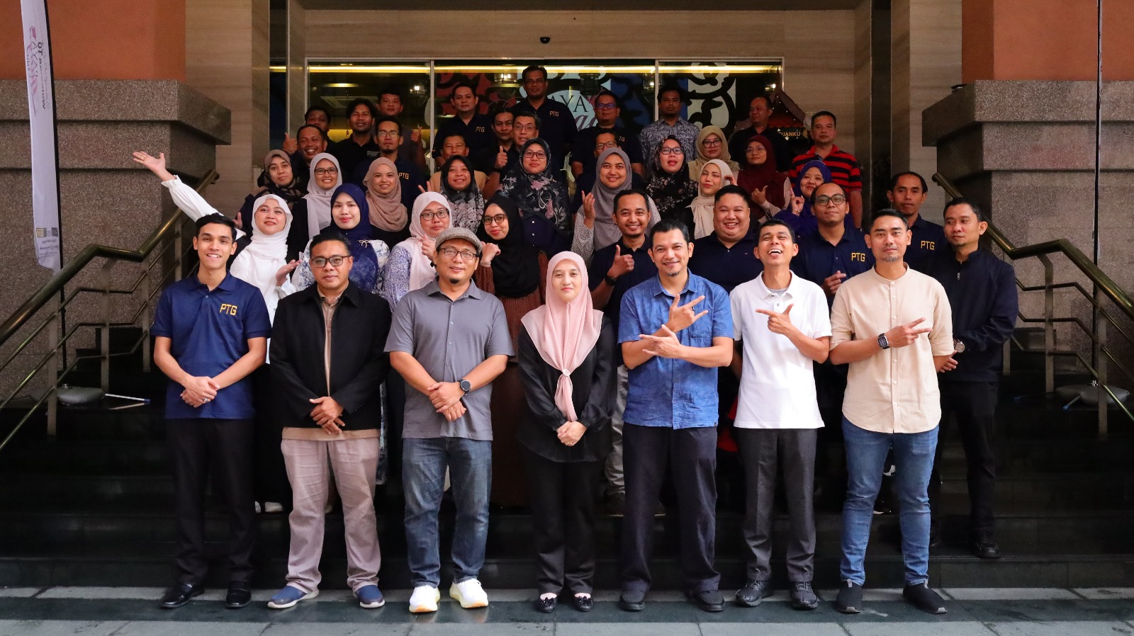 Mesyuarat Piagam Pelanggan dan Lawatan ke Pejabat Pengarah Tanah dan Galian Terengganu